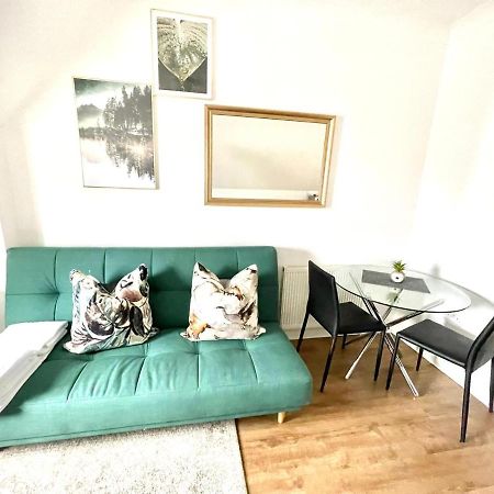 Koala & Tree - 2 Bedroom In City Centre - Short Lets & Serviced Accommodation Cambridge CBG Exterior photo