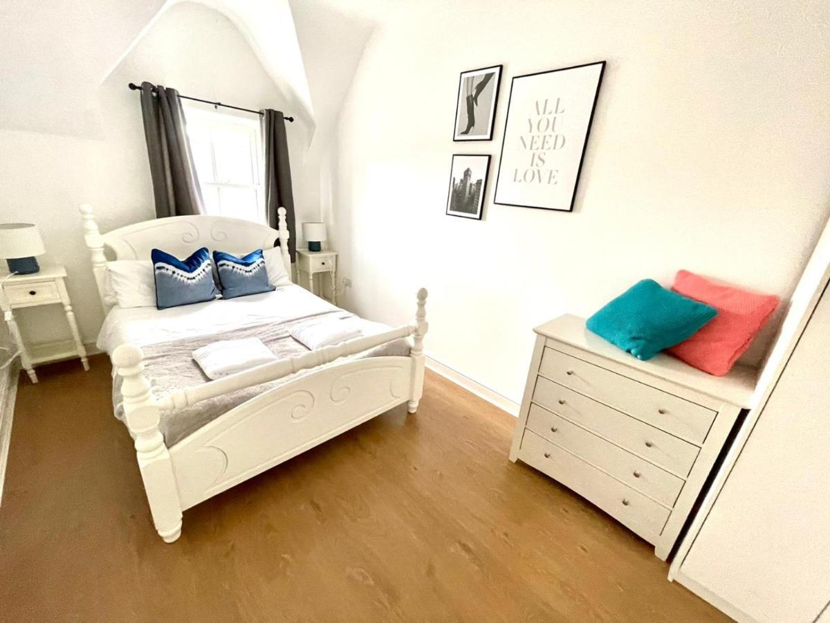 Koala & Tree - 2 Bedroom In City Centre - Short Lets & Serviced Accommodation Cambridge CBG Exterior photo