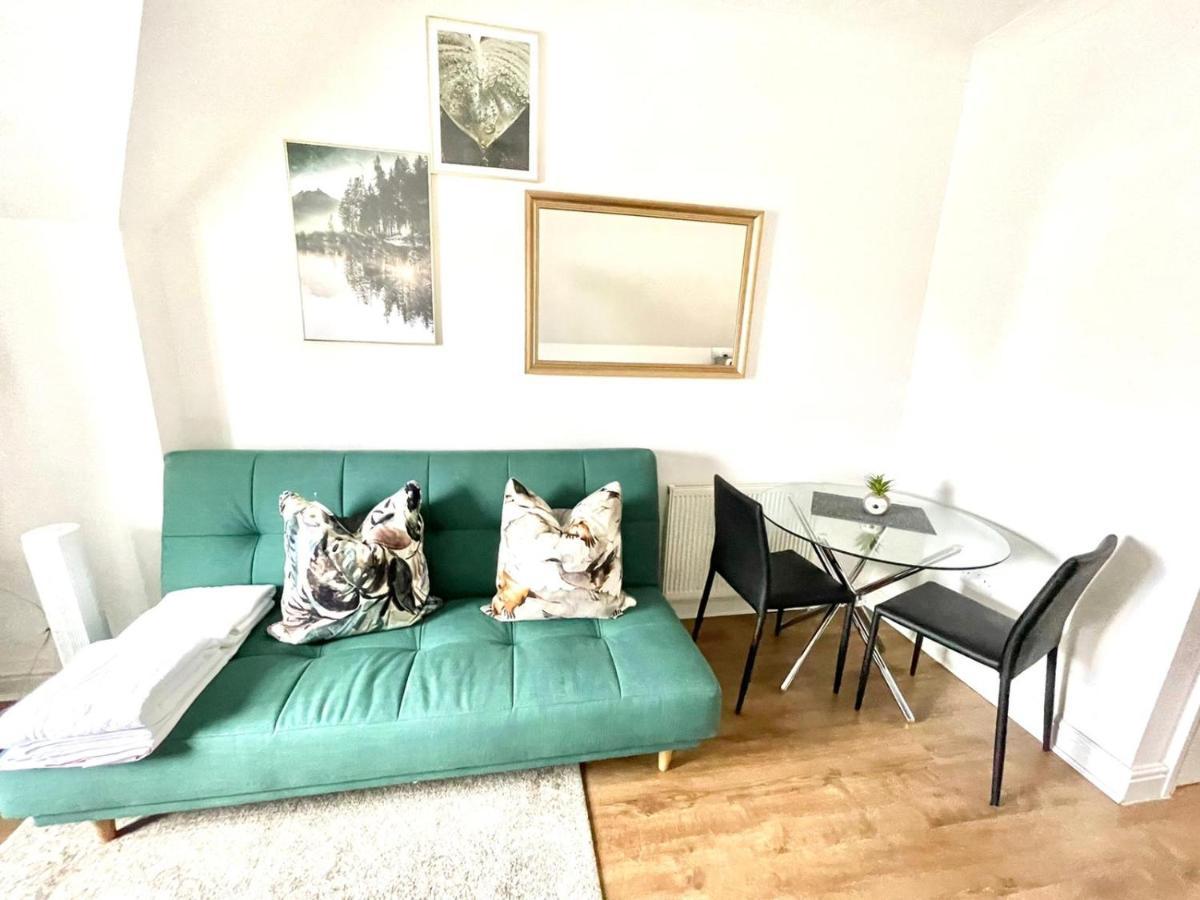 Koala & Tree - 2 Bedroom In City Centre - Short Lets & Serviced Accommodation Cambridge CBG Exterior photo