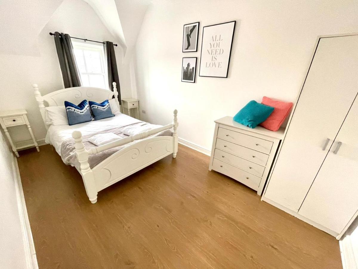 Koala & Tree - 2 Bedroom In City Centre - Short Lets & Serviced Accommodation Cambridge CBG Exterior photo